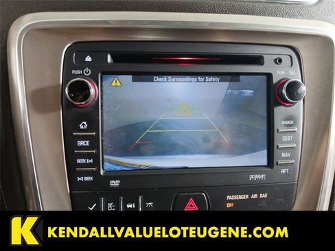 Used 2013 GMC Acadia Denali image 14