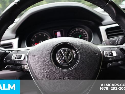 Used 2018 Volkswagen Atlas SEL AWD/4WD image 34