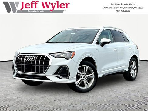 Used 2022 Audi Q3 2.0T Premium AWD/4WD image 1