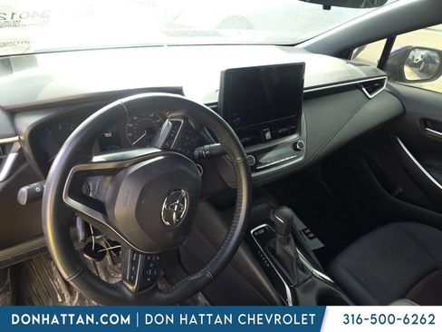 Used 2023 Toyota Corolla SE FWD image 5