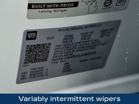 Used 2025 Buick Enclave Preferred image 31