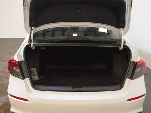 Used 2023 Honda Civic Sport image 23