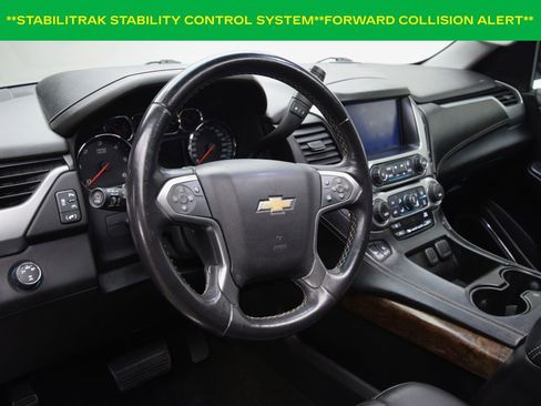 Used 2016 Chevrolet Suburban LT image 11