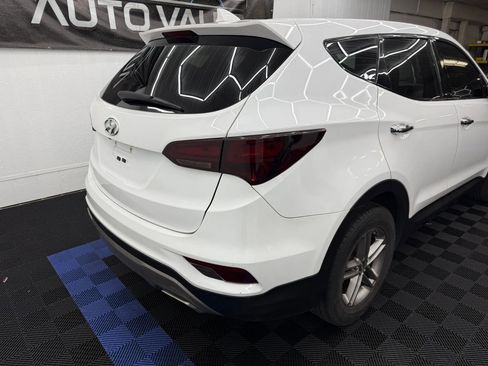 Used 2017 Hyundai Santa Fe Sport AWD/4WD image 3