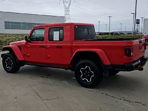 Used 2022 Jeep Gladiator Rubicon w/ Trailer Tow Package AWD/4WD image 6