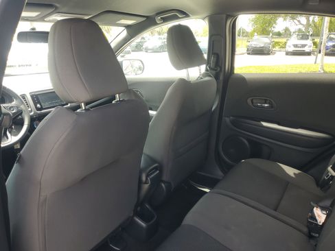 Used 2022 Honda HR-V Sport image 12