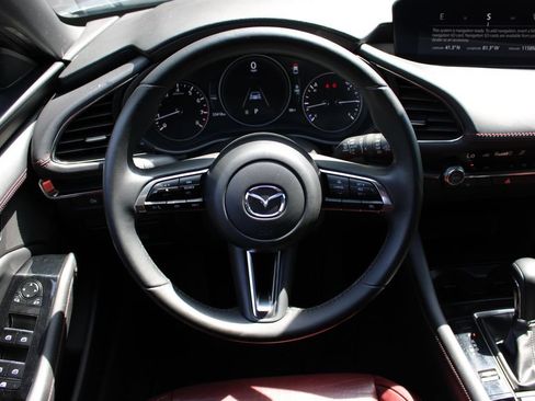 Used 2024 MAZDA MAZDA3 s AWD/4WD image 16