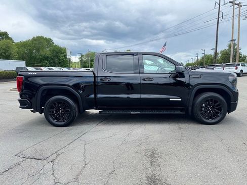 Used 2023 GMC Sierra 1500 Elevation AWD/4WD image 7