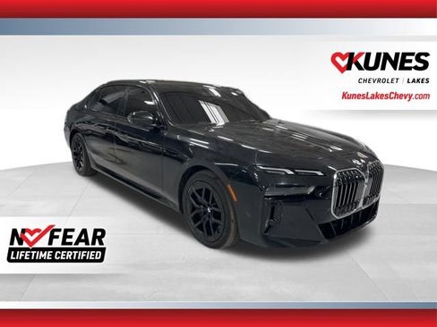 Used 2023 BMW 760i xDrive AWD/4WD image 1