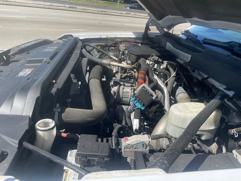 Used 2015 Chevrolet Silverado 2500 W/T RWD image 12
