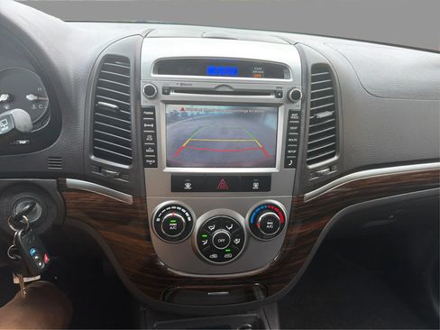 Used 2011 Hyundai Santa Fe SE w/ Premium Pkg 3 FWD image 30