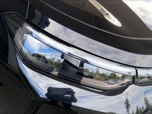 New 2026 Volkswagen Tiguan S FWD image 13