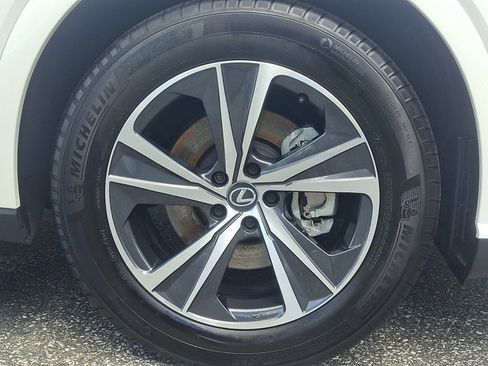 Used 2025 Lexus RX 350 Premium w/ Accessory Package AWD/4WD image 8