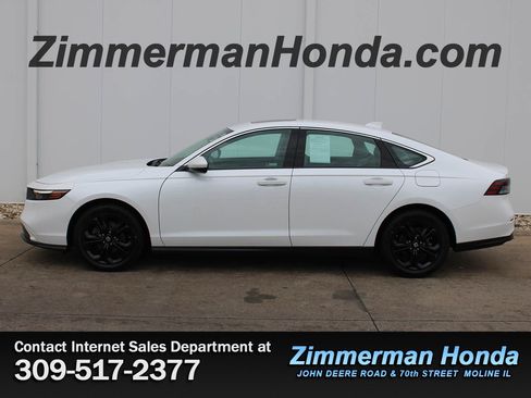 Certified 2023 Honda Accord EX image 22