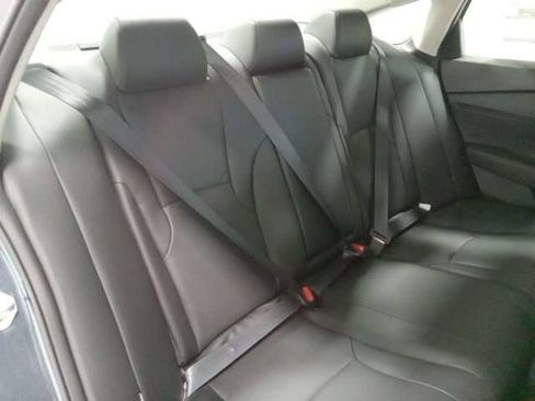 Used 2023 Honda Accord EX-L image 16