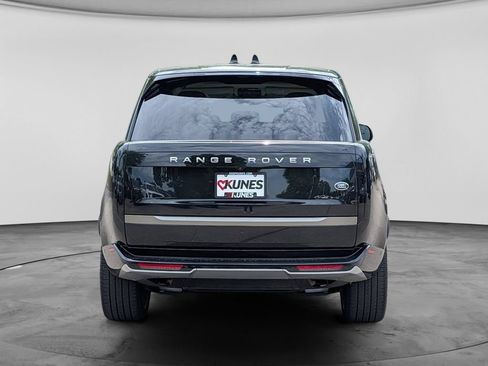Used 2023 Land Rover Range Rover SE AWD/4WD image 8