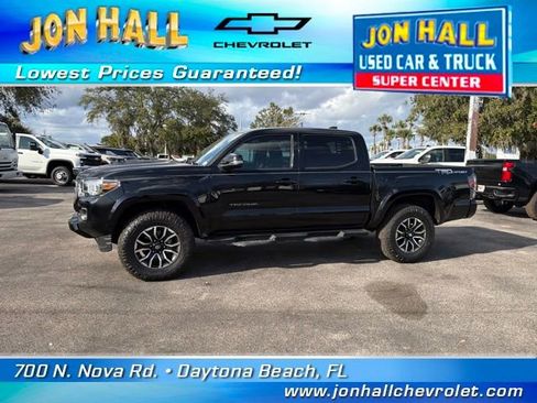 Used 2021 Toyota Tacoma 2WD Double Cab image 3