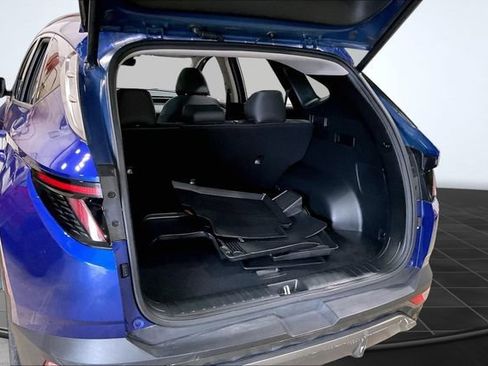 Used 2023 Hyundai Tucson Limited AWD/4WD image 5