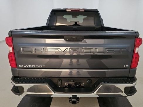 Used 2021 Chevrolet Silverado 1500 LT AWD/4WD image 5