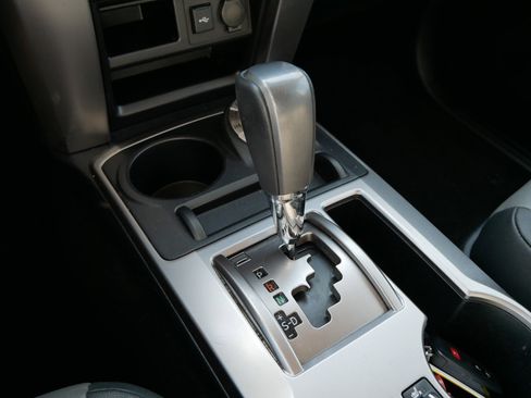 Certified 2024 Toyota 4Runner SR5 Premium image 25