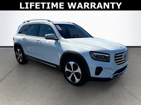 Used 2024 Mercedes-Benz GLB 250 image 1