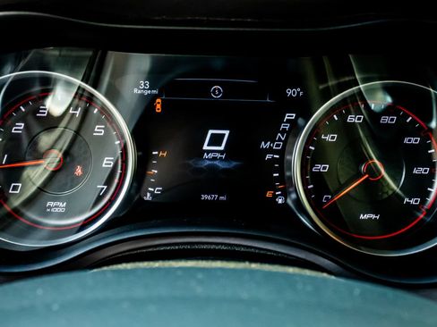 Used 2019 Dodge Charger SXT AWD/4WD image 19