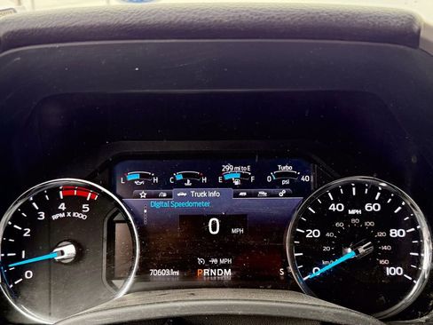 Certified 2022 Ford F350 Lariat w/ Chrome Package image 18