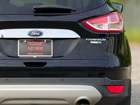 Used 2016 Ford Escape Titanium image 14