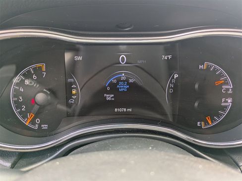 Used 2019 Jeep Grand Cherokee Limited image 20