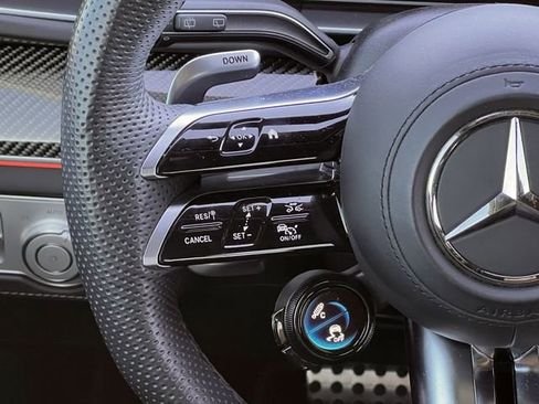 Used 2024 Mercedes-Benz GLS 63 AMG 4MATIC image 12