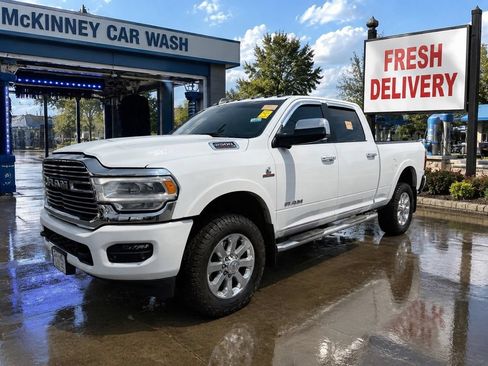 Used 2022 RAM 2500 Laramie AWD/4WD image 1