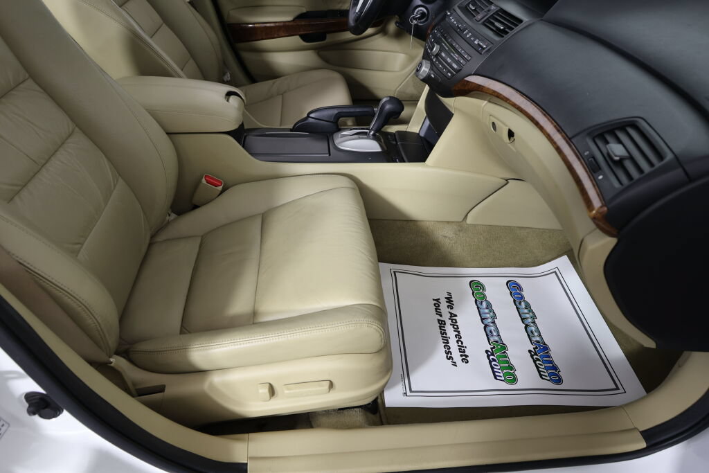Used 2011 Honda Accord EX-L image 26