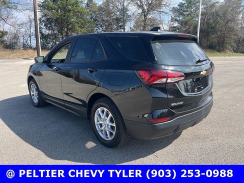 Used 2024 Chevrolet Equinox LS image 9