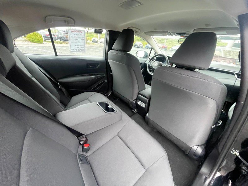 Used 2026 Toyota Corolla LE FWD image 9