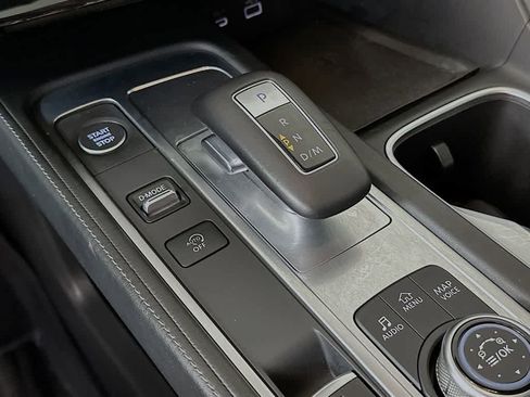 Used 2024 INFINITI QX60 Luxe AWD/4WD image 19