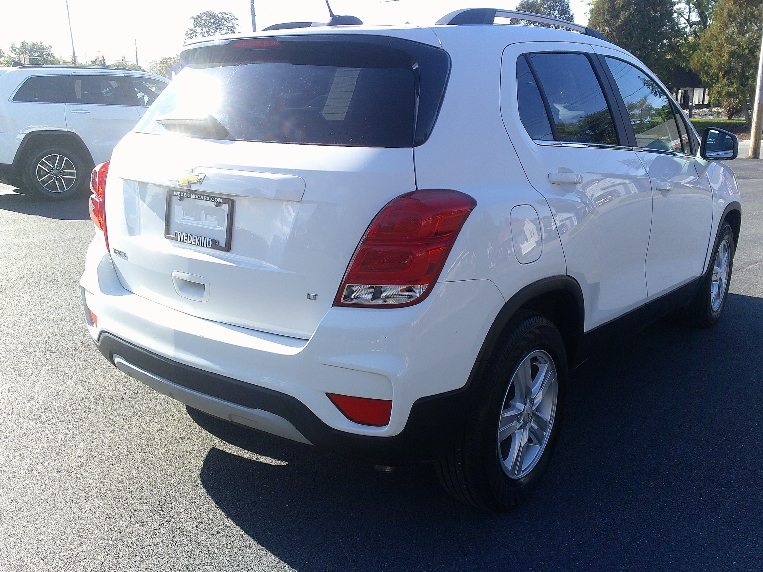 Used 2020 Chevrolet Trax LT FWD image 8