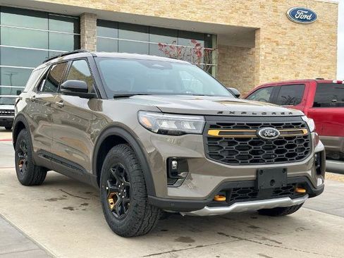 New 2026 Ford Explorer Tremor w/ Tremor Convenience Package image 16