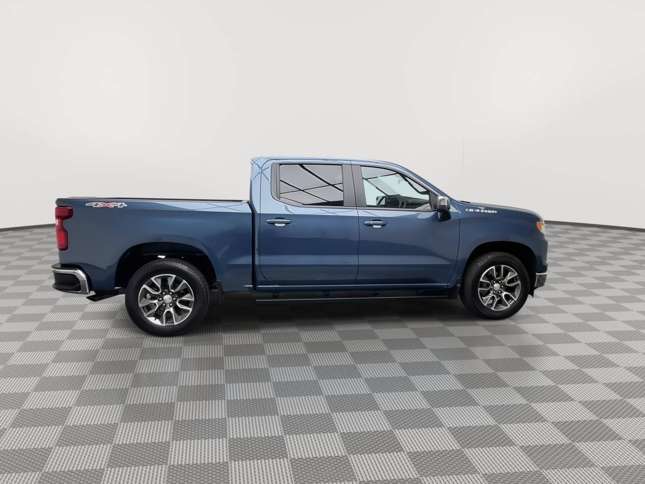 Certified 2024 Chevrolet Silverado 1500 LT AWD/4WD image 42