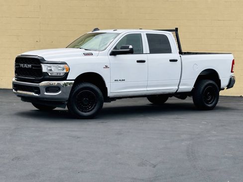 Used 2020 RAM 2500 Tradesman AWD/4WD image 5