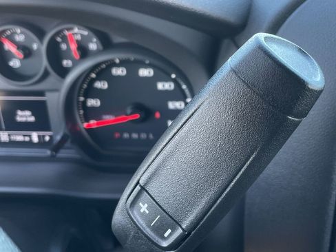 Used 2025 Chevrolet Silverado 1500 Custom Trail Boss image 15