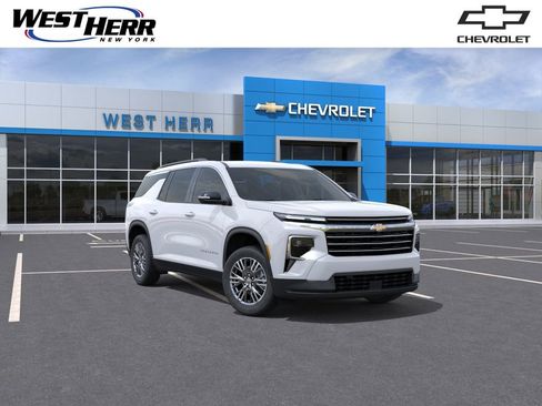 New 2026 Chevrolet Traverse LT AWD/4WD image 1