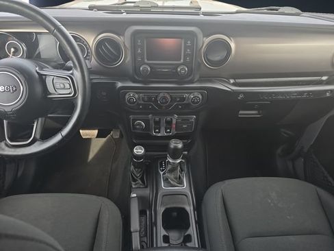 Used 2020 Jeep Wrangler Sport AWD/4WD image 11