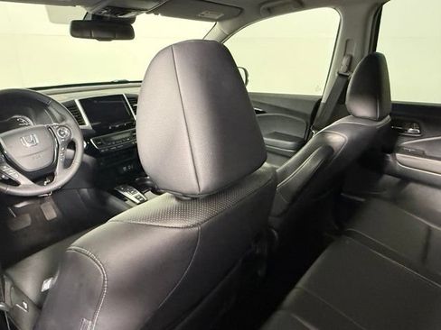 Used 2020 Honda Ridgeline RTL-E image 37