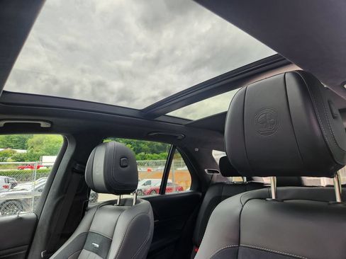Certified 2025 Mercedes-Benz GLE 63 AMG S image 10