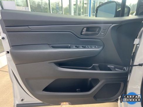 Certified 2023 Honda Odyssey Sport image 19