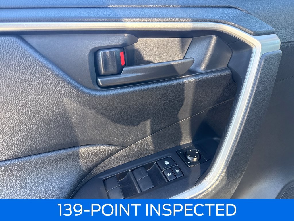 Used 2019 Toyota RAV4 LE w/ All Weather Liner Package AWD/4WD image 15