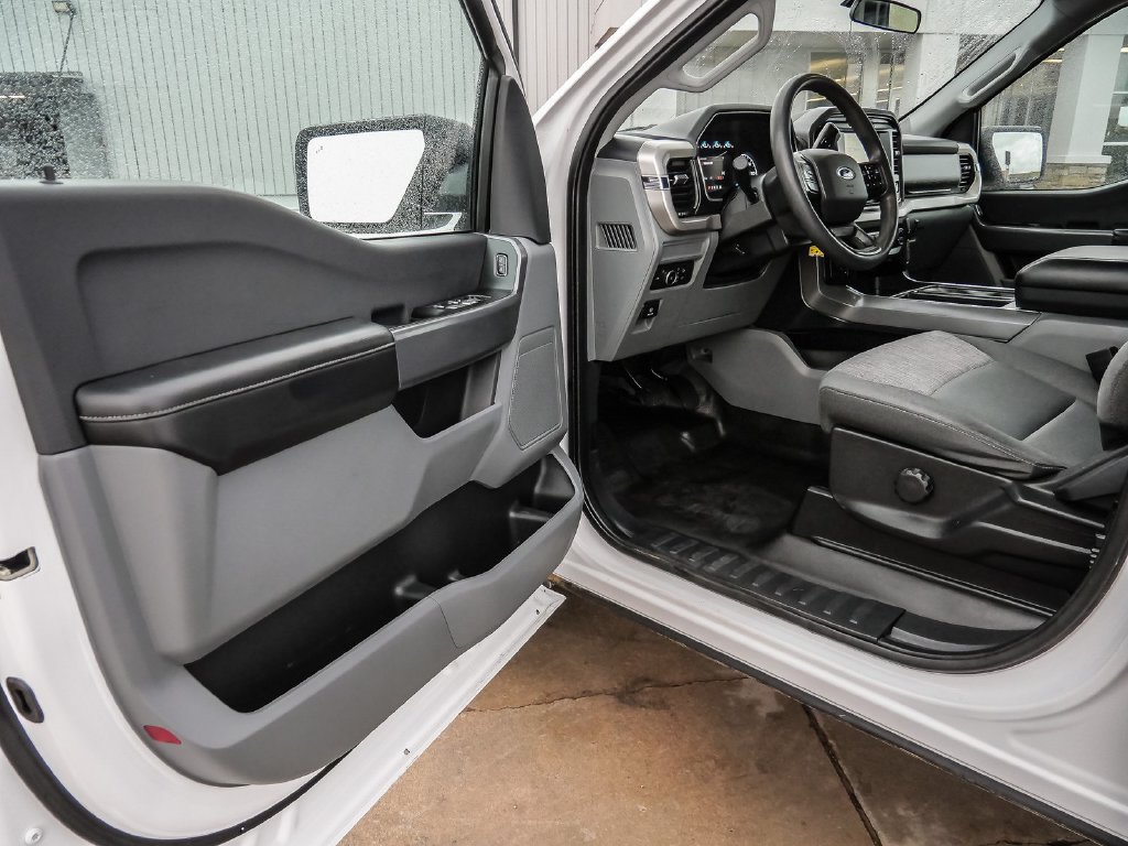 Used 2021 Ford F150 XLT AWD/4WD image 28