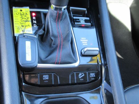 Used 2022 Jeep Compass Trailhawk image 27