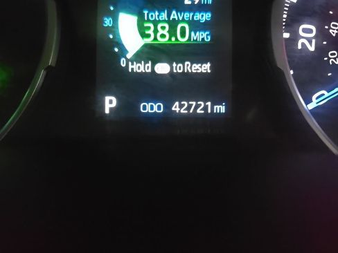Used 2019 Toyota RAV4 XLE w/ Convenience Package AWD/4WD image 23