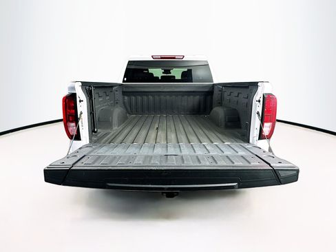 Used 2024 GMC Sierra 1500 Elevation RWD image 28